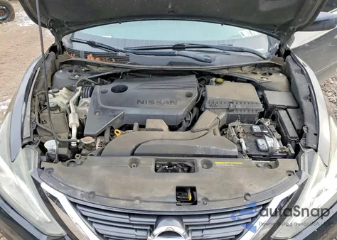 2017 Nissan Altima 2.5 из США, поврежденный, VIN 1N4AL3AP2HC225738